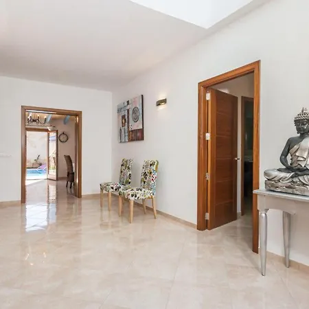 Botellas Holiday home Petra (Mallorca)